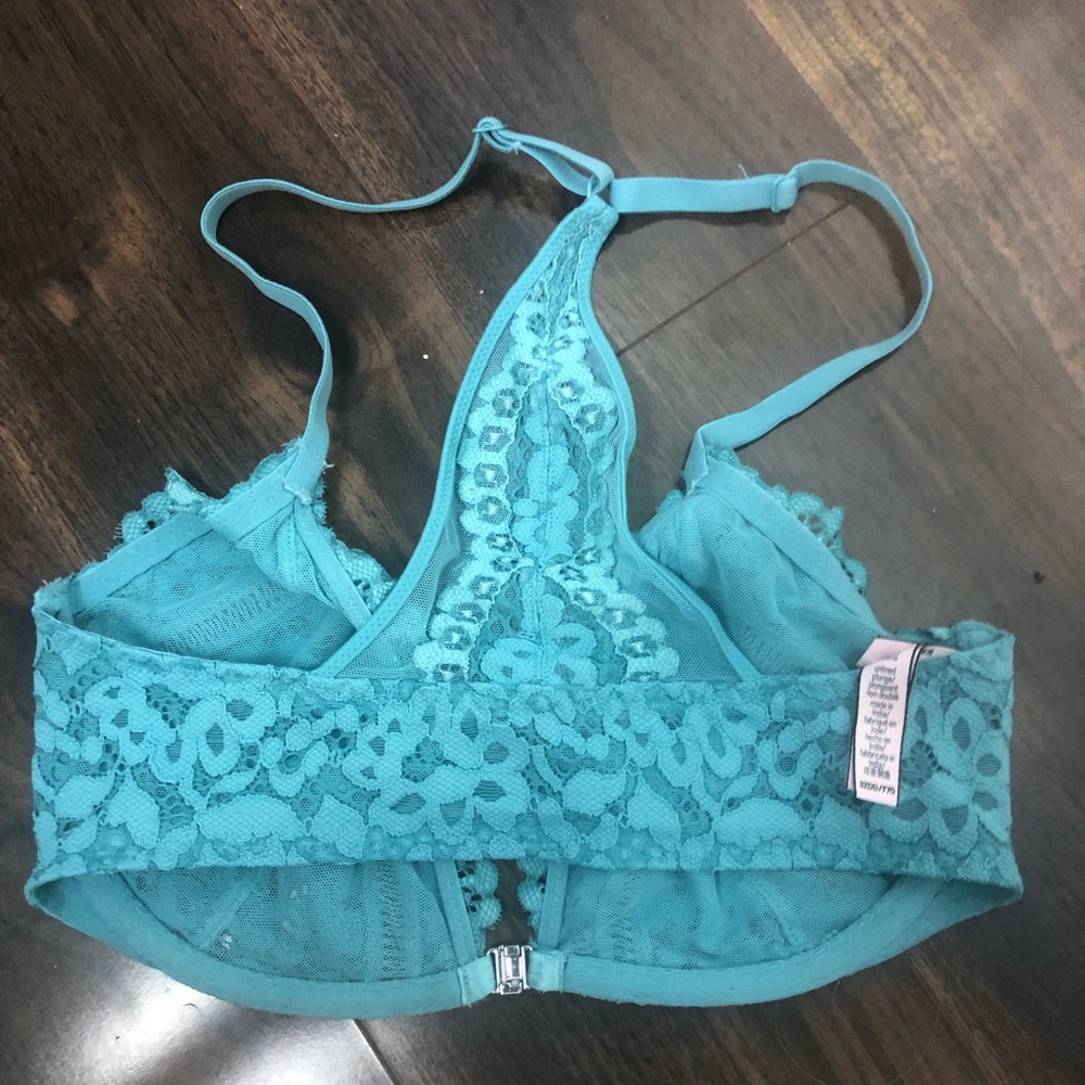 Victoria Secret Razor Back Bra - Picture 3 of 5